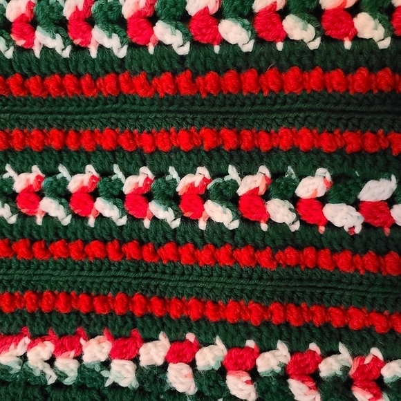 Handmade Crocheted Knitted Christmas Blanket Throw - Picture 2 of 4
